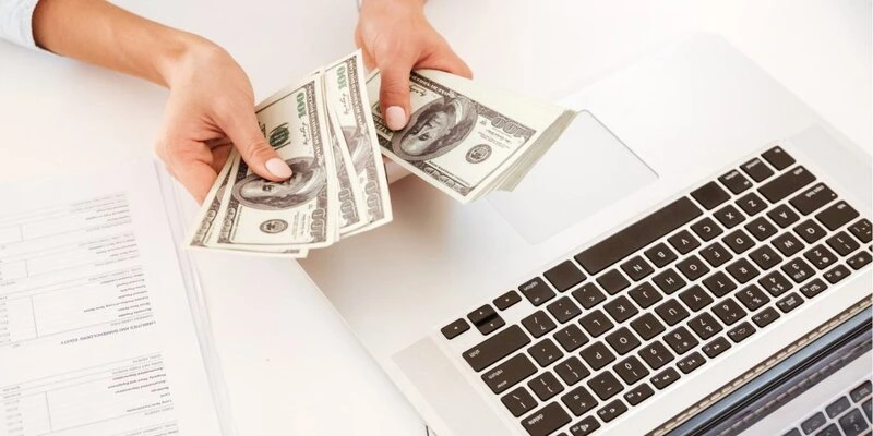 Thực hiện rút tiền 98win, bạn nên lưu ý một số điều để giao dịch diễn ra an toàn